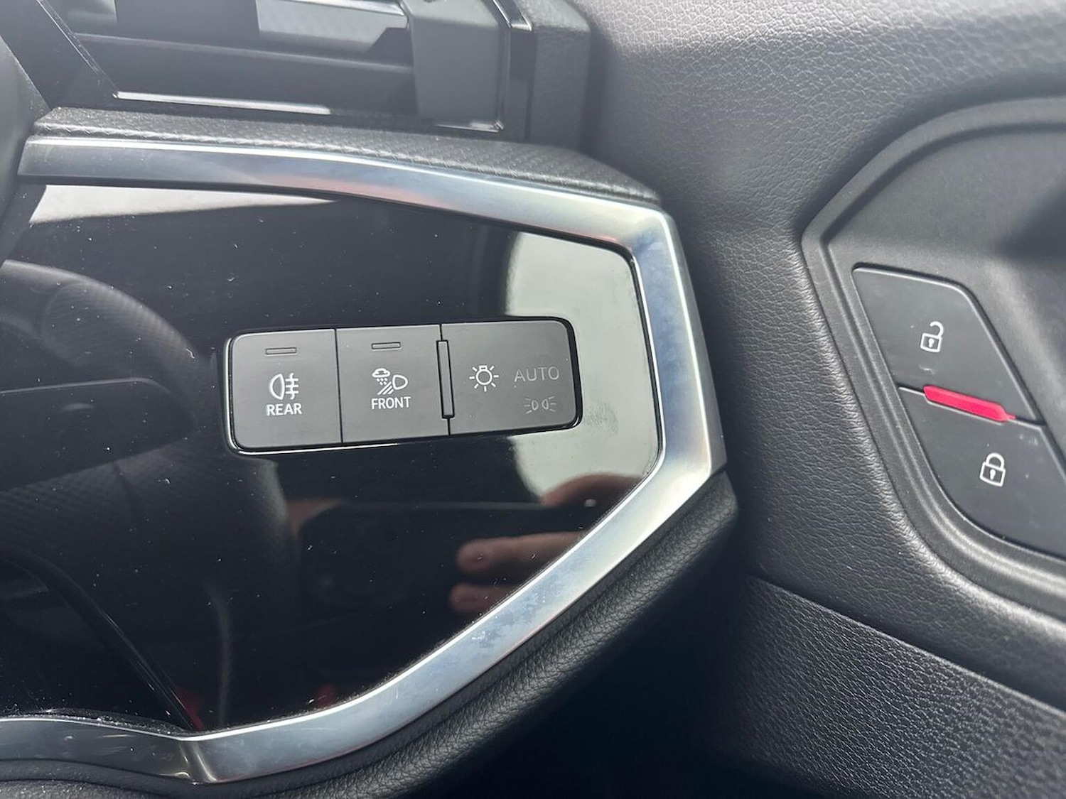 Used Audi Q3 2023 for sale - 76450524: Photo 2