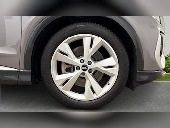 Used Audi Q4 e-tron 2023 for sale - 79559360: Photo