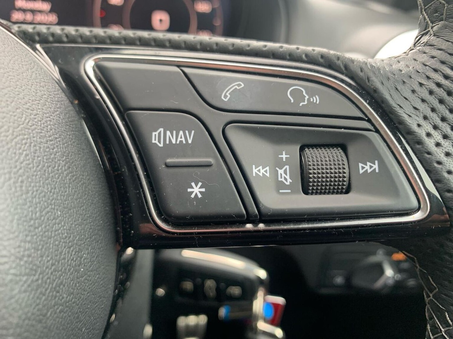 Used Audi Q2 2023 for sale - 76741130: Photo 26