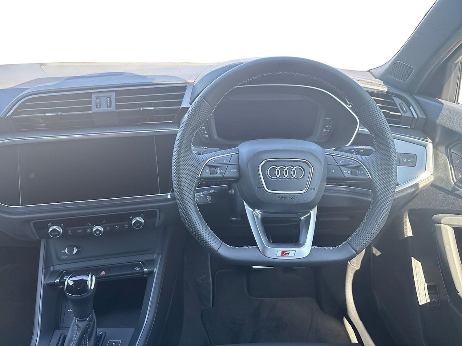 Used Audi Q3 2025 for sale - 76149599: Photo 9