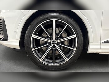 Used Audi Q7 2022 for sale - 78274057: Photo