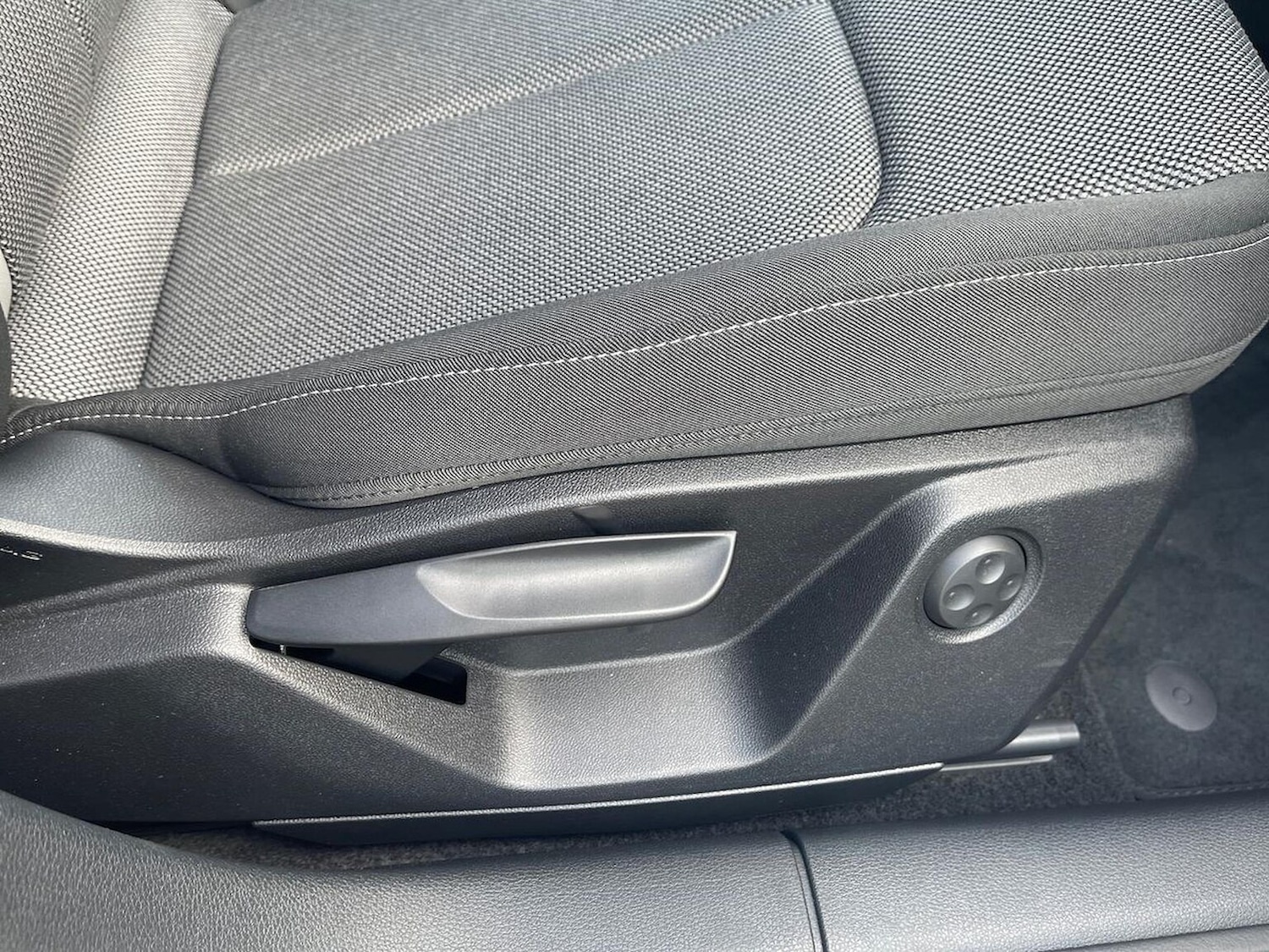 Used Audi Q2 2025 for sale - 77056635: Photo 30