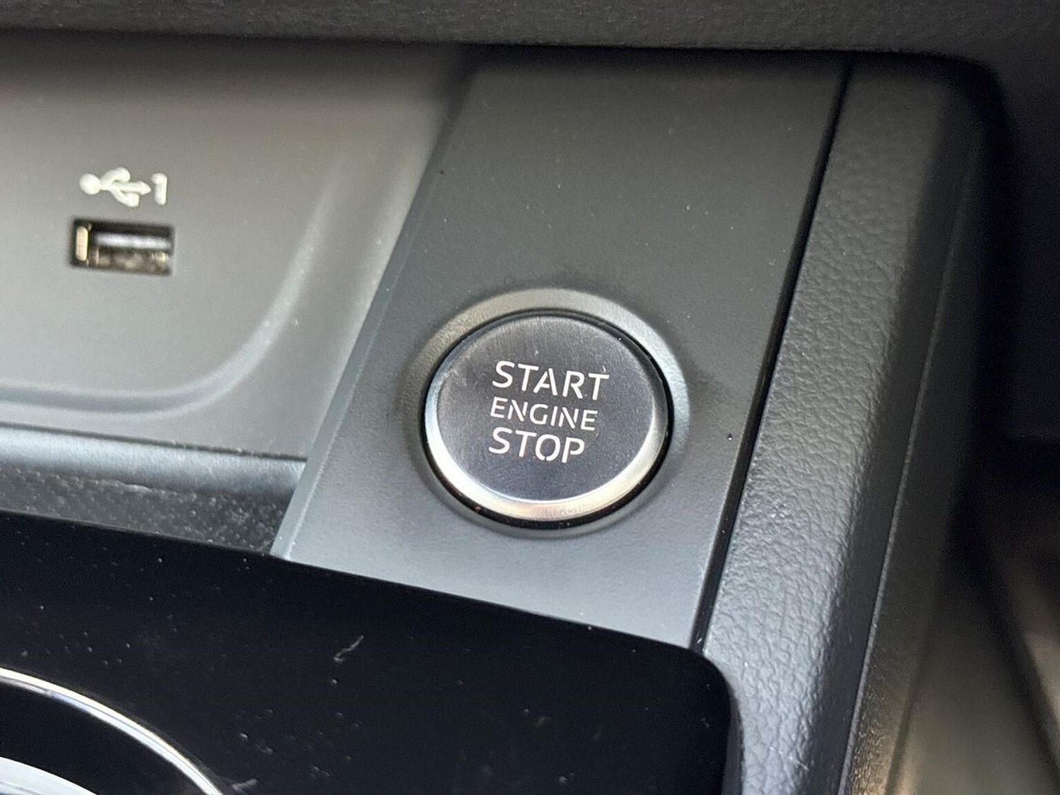 Used Audi A4 2023 for sale - 76449634: Photo 39