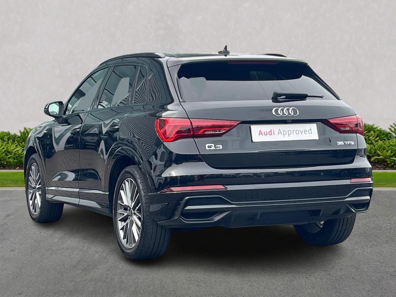 Used Audi Q3 2022 for sale - 78192845: Photo 2