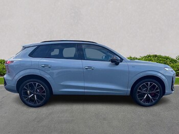 Used Audi Q3 2025 for sale - 77488908: Photo