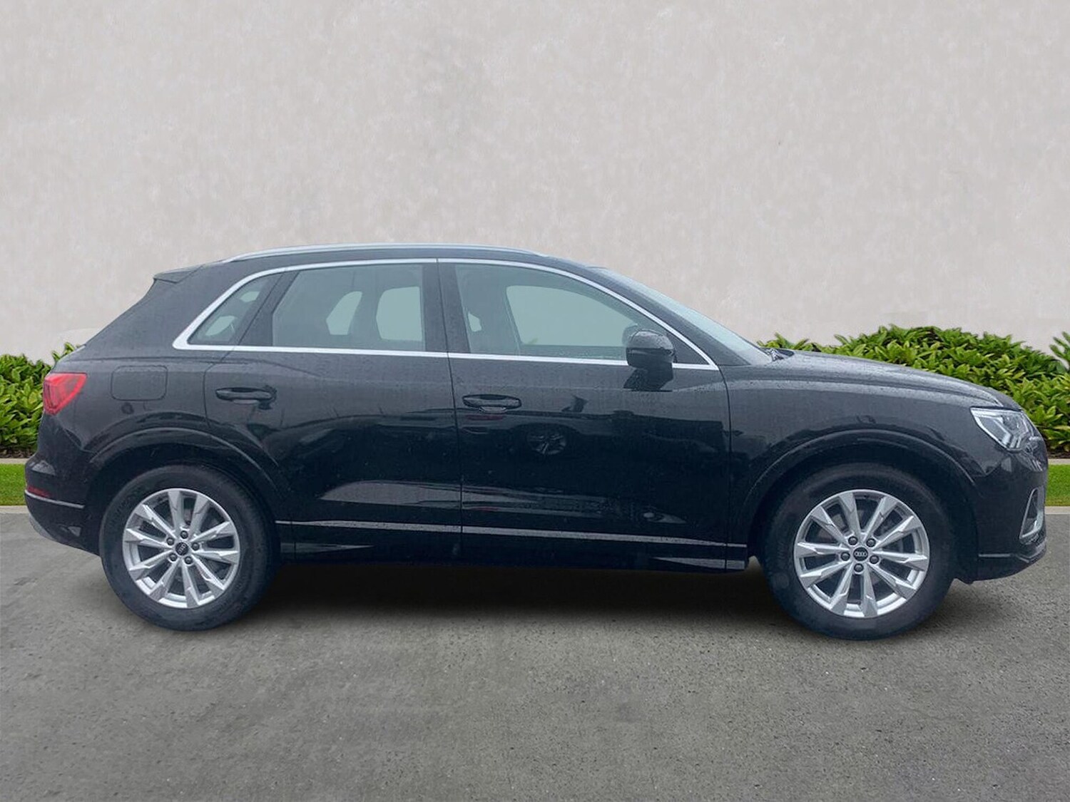 Used Audi Q3 2021 for sale - 76149619: Photo 3