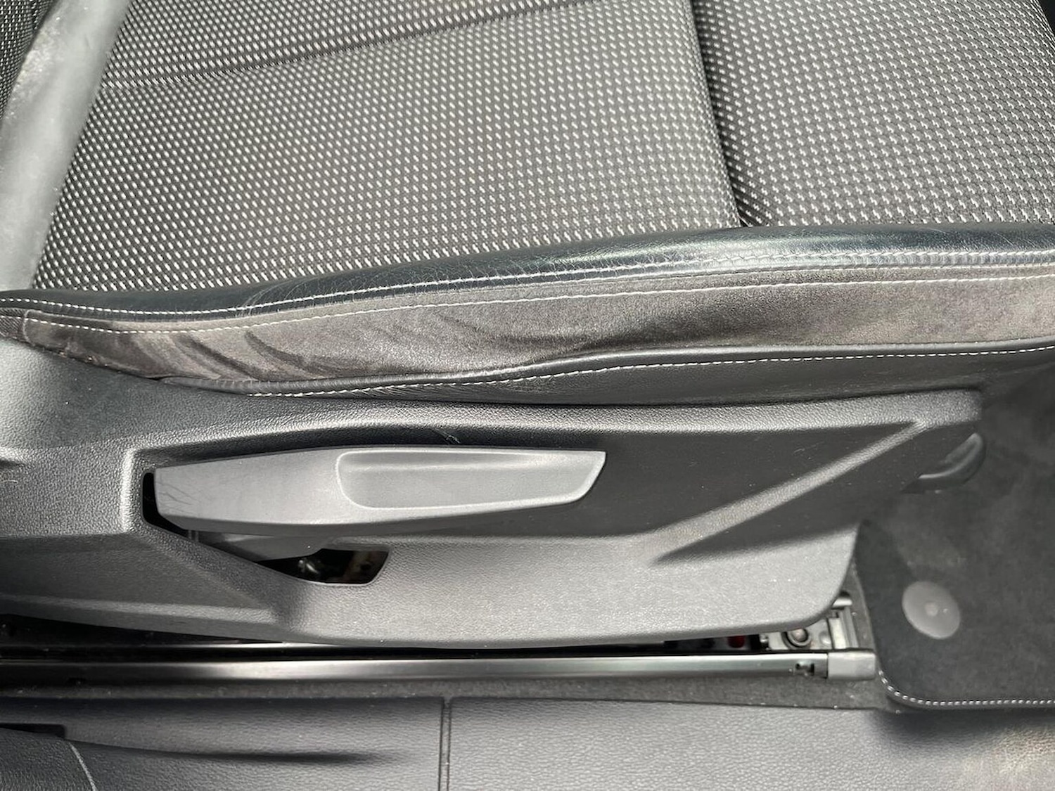 Used Audi Q3 2022 for sale - 76741137: Photo 30