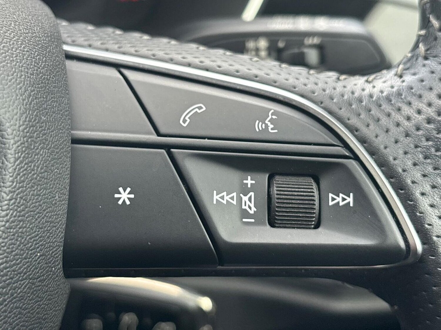 Used Audi Q3 2020 for sale - 76477288: Photo 26