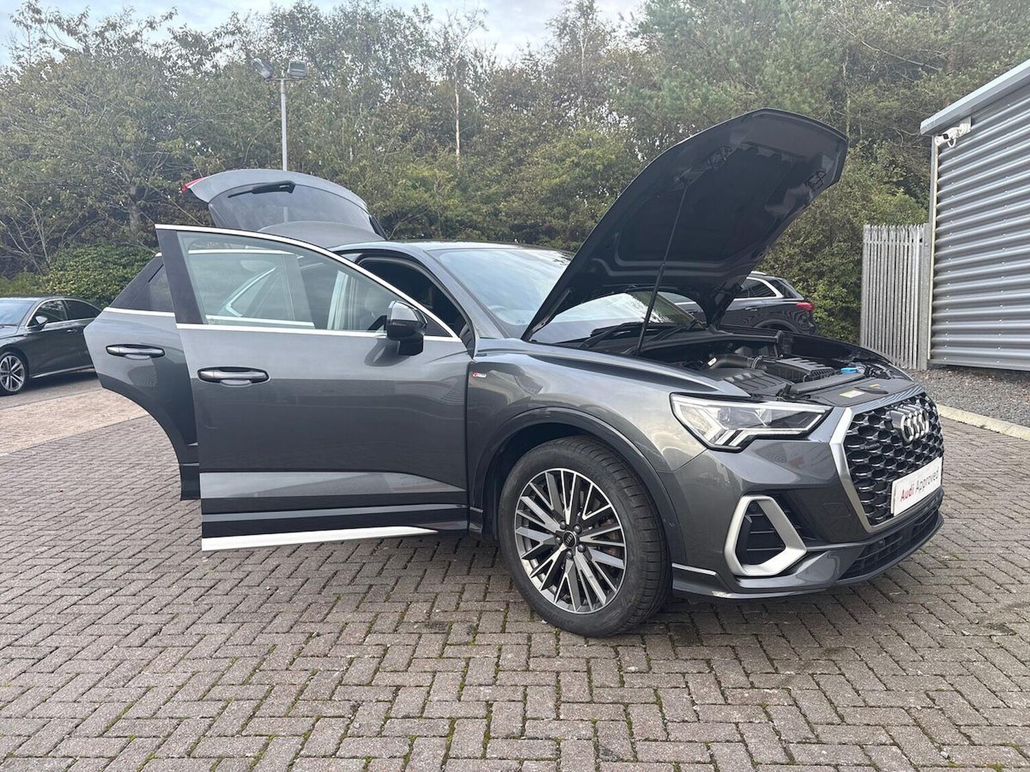 Used Audi Q3 2020 for sale - 76477288: Photo 40