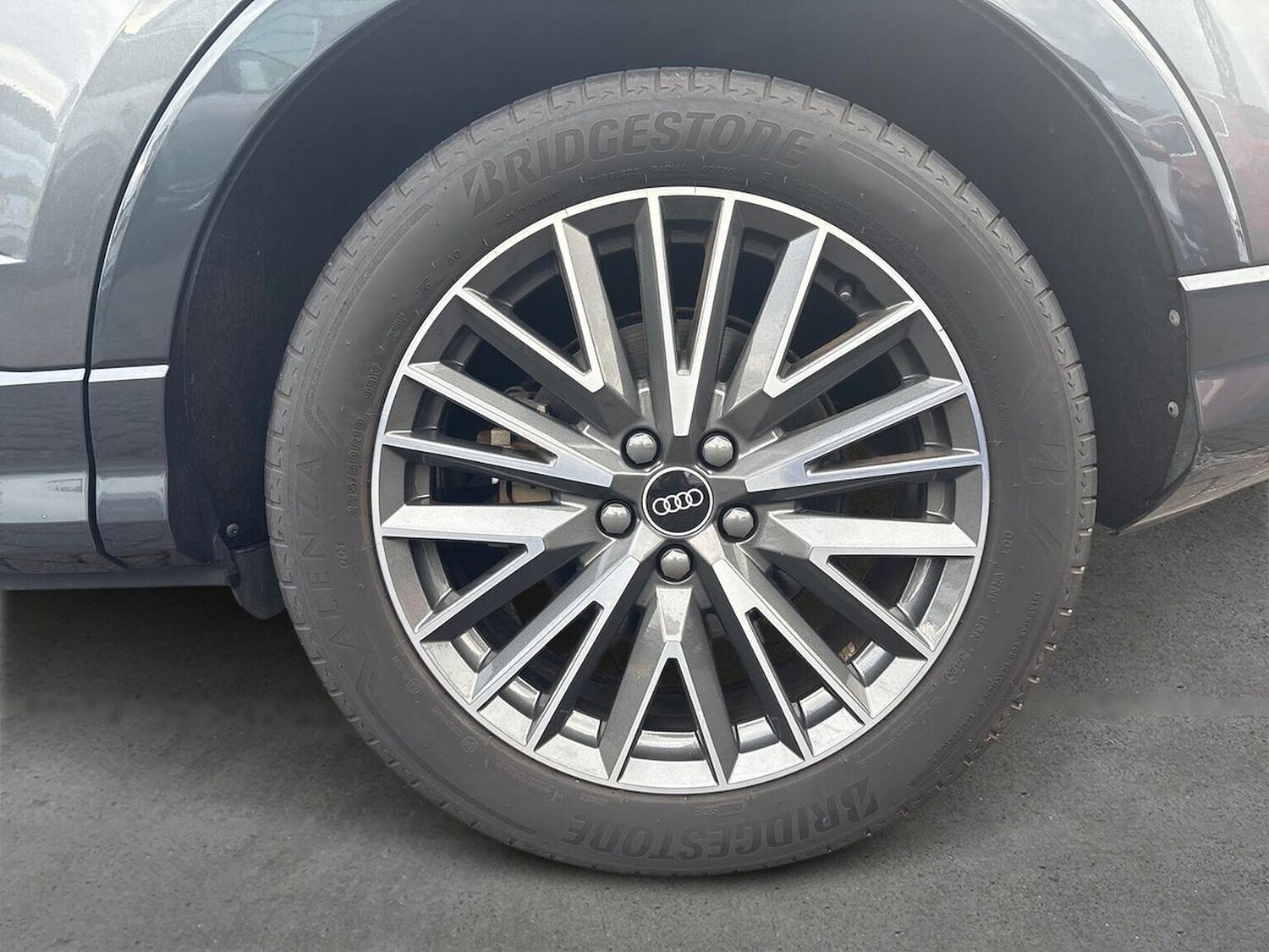 Used Audi Q3 2020 for sale - 76477288: Photo 6