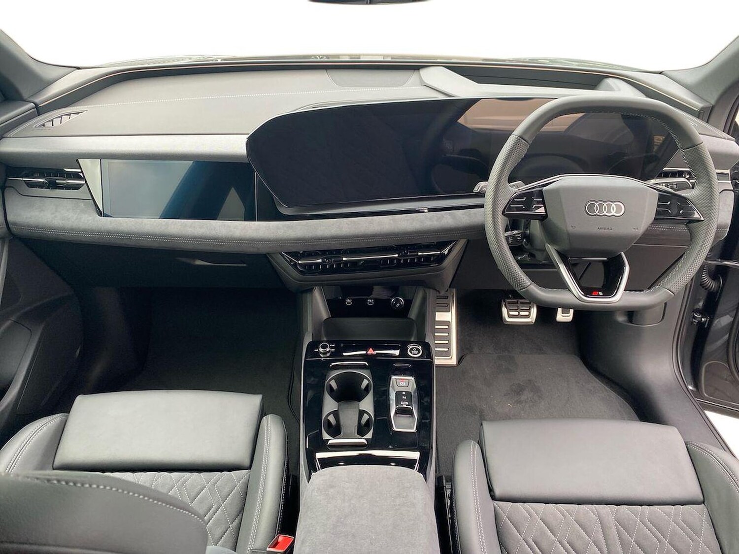 Used Audi Q6 e-tron 2025 for sale - 77488982: Photo 8