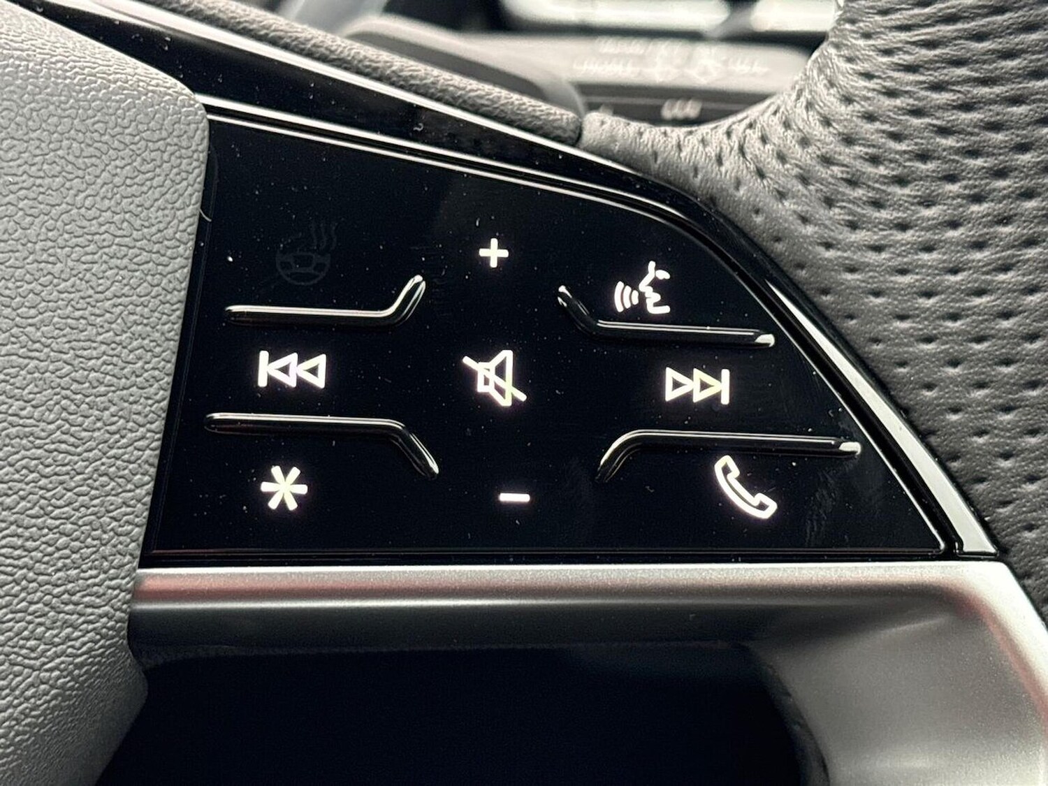 Used Audi Q4 e-tron 2025 for sale - 78192861: Photo 28