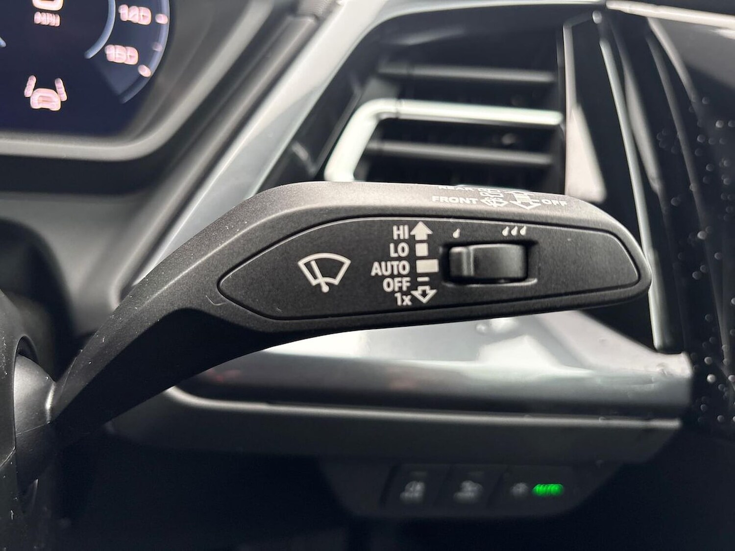 Used Audi Q4 e-tron 2025 for sale - 78192861: Photo 30