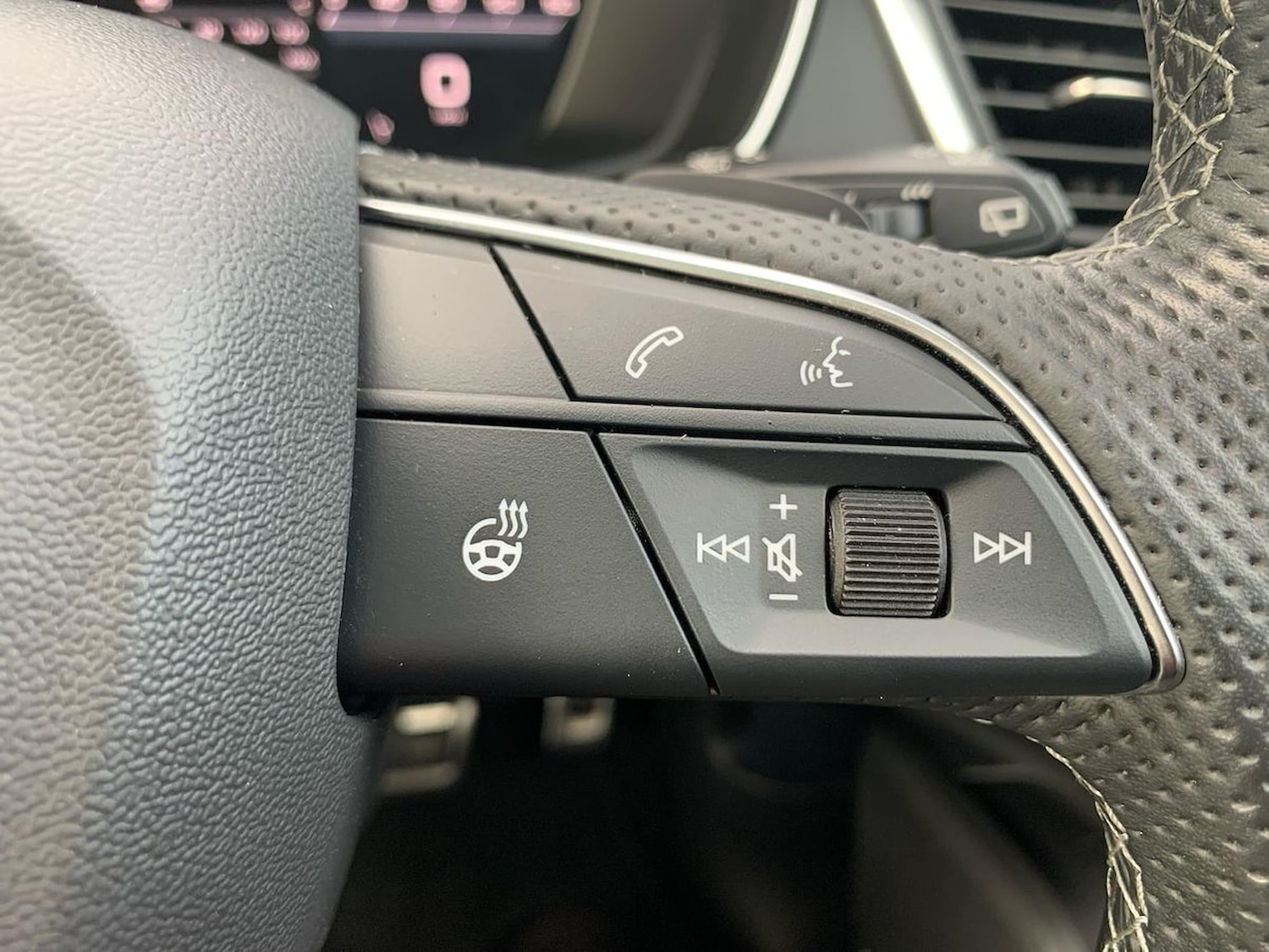 Used Audi Q5 2023 for sale - 76461851: Photo 26