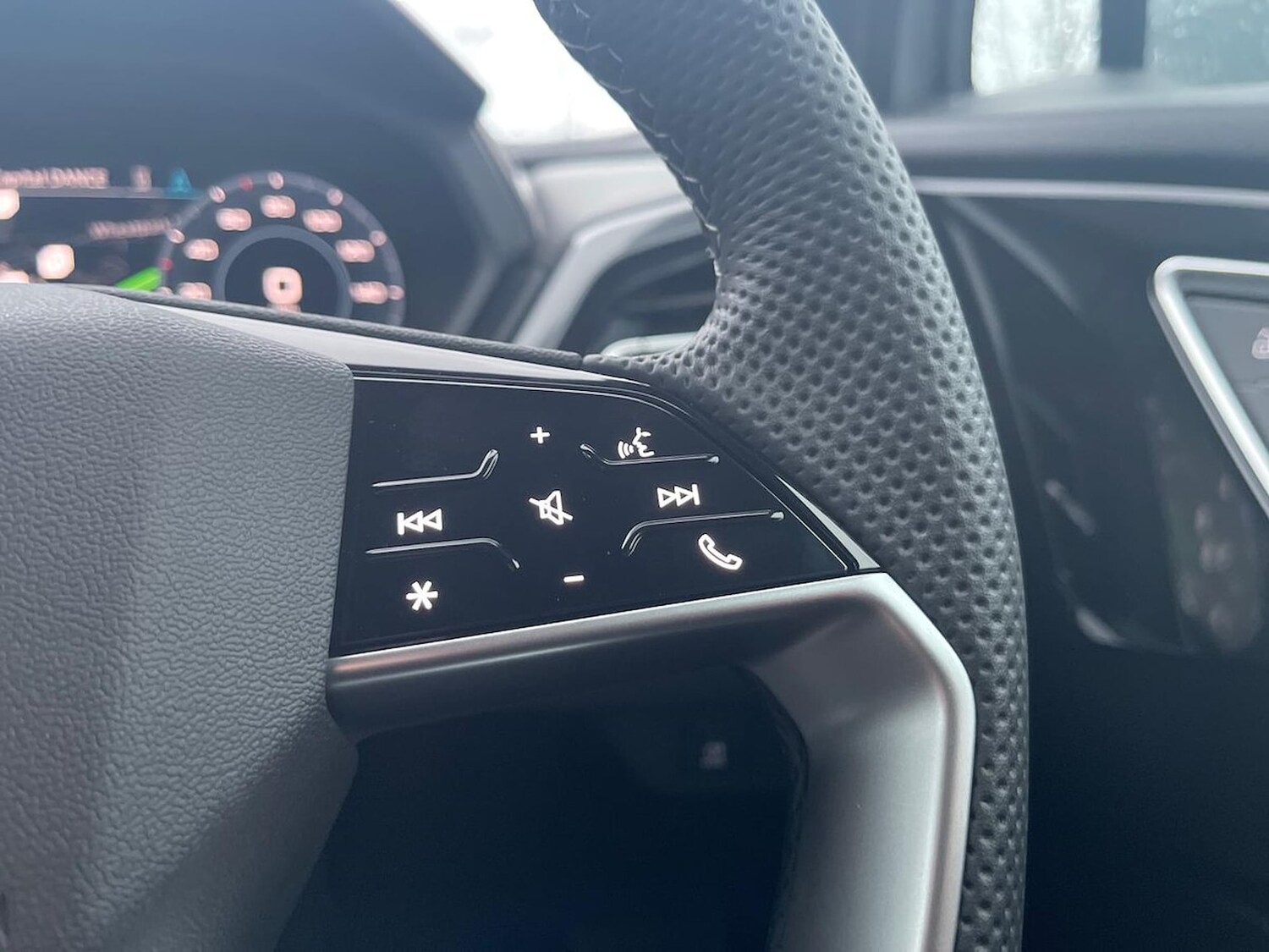 Used Audi Q4 e-tron 2025 for sale - 77488882: Photo 26