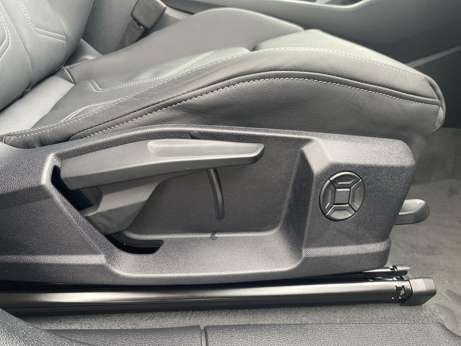 Used Audi Q3 2025 for sale - 77077312: Photo 30