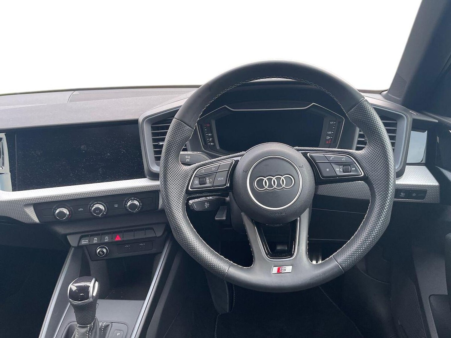Used Audi A1 2023 for sale - 77078018: Photo 11