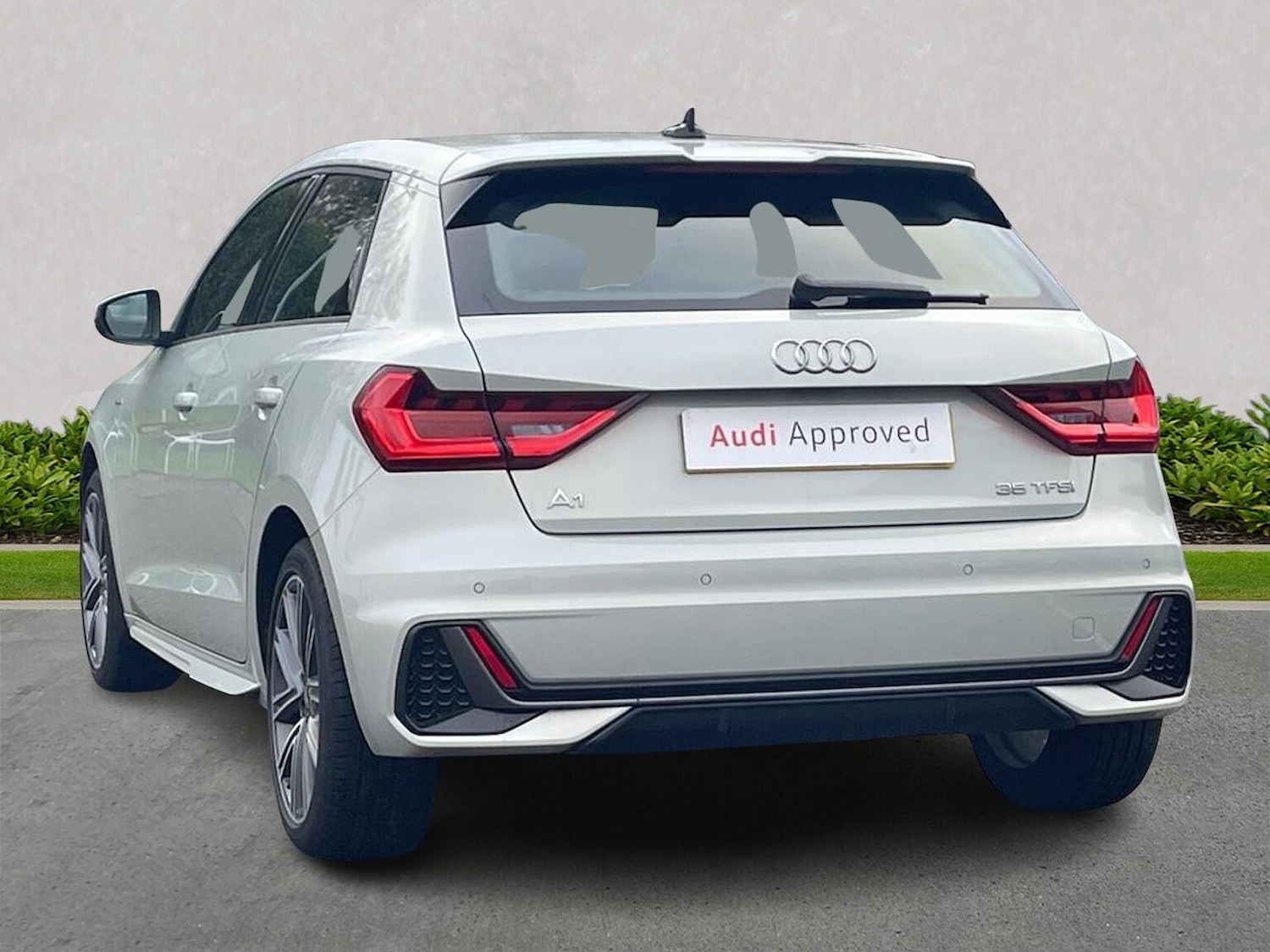 Used Audi A1 2023 for sale - 77078018: Photo 2