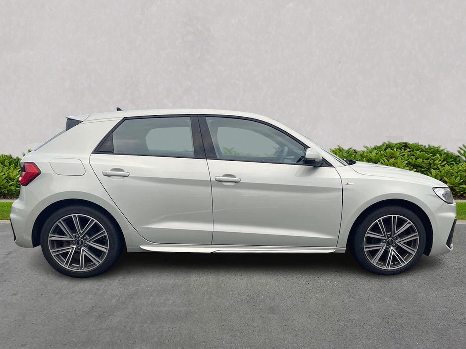 Used Audi A1 2023 for sale - 77078018: Photo 5