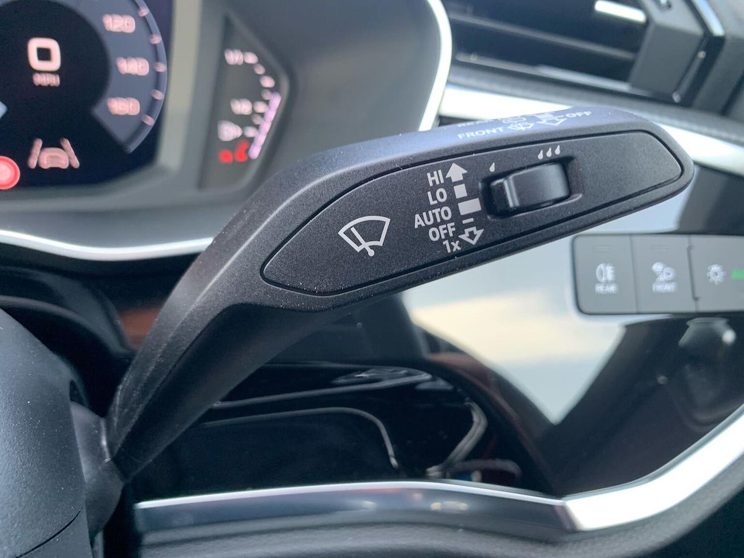 Used Audi Q3 2025 for sale - 76845235: Photo 28