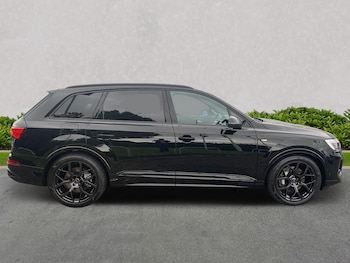 Used Audi Q7 2025 for sale - 75686189: Photo