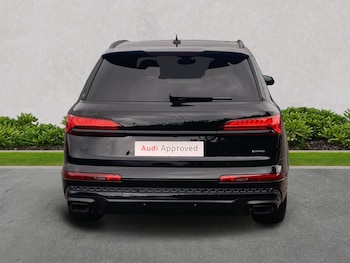 Used Audi Q7 2025 for sale - 75686189: Photo
