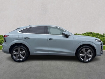 Used Audi Q3 2026 for sale - 79439083: Photo