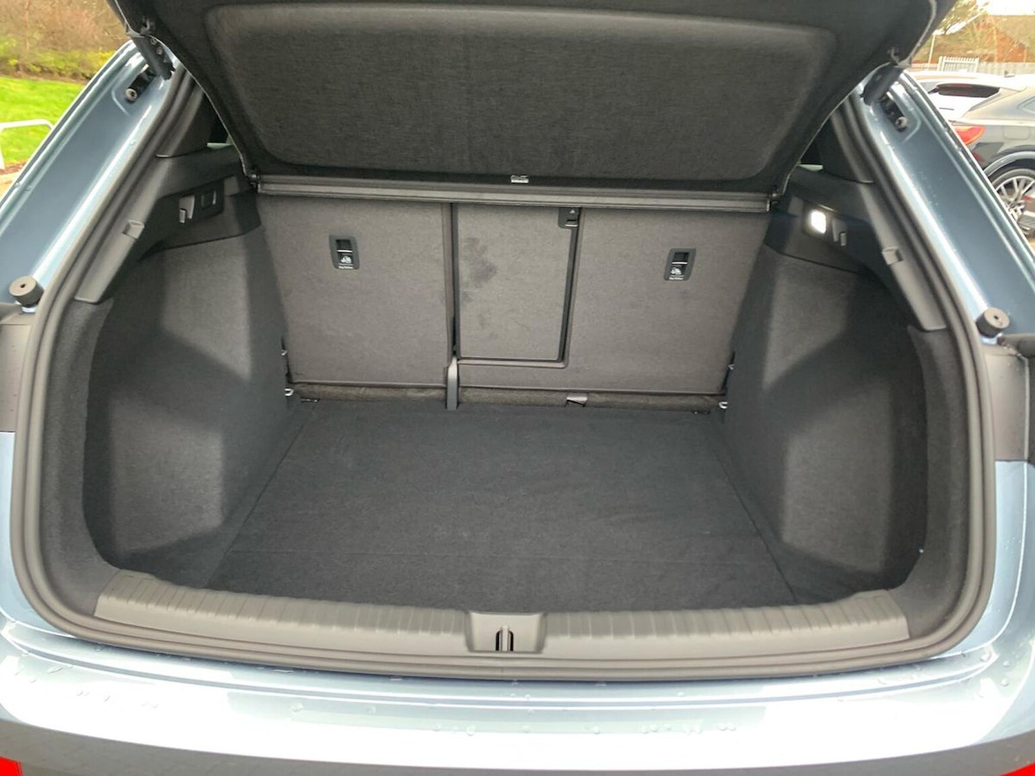 Used Audi Q4 e-tron 2025 for sale - 78107985: Photo 19