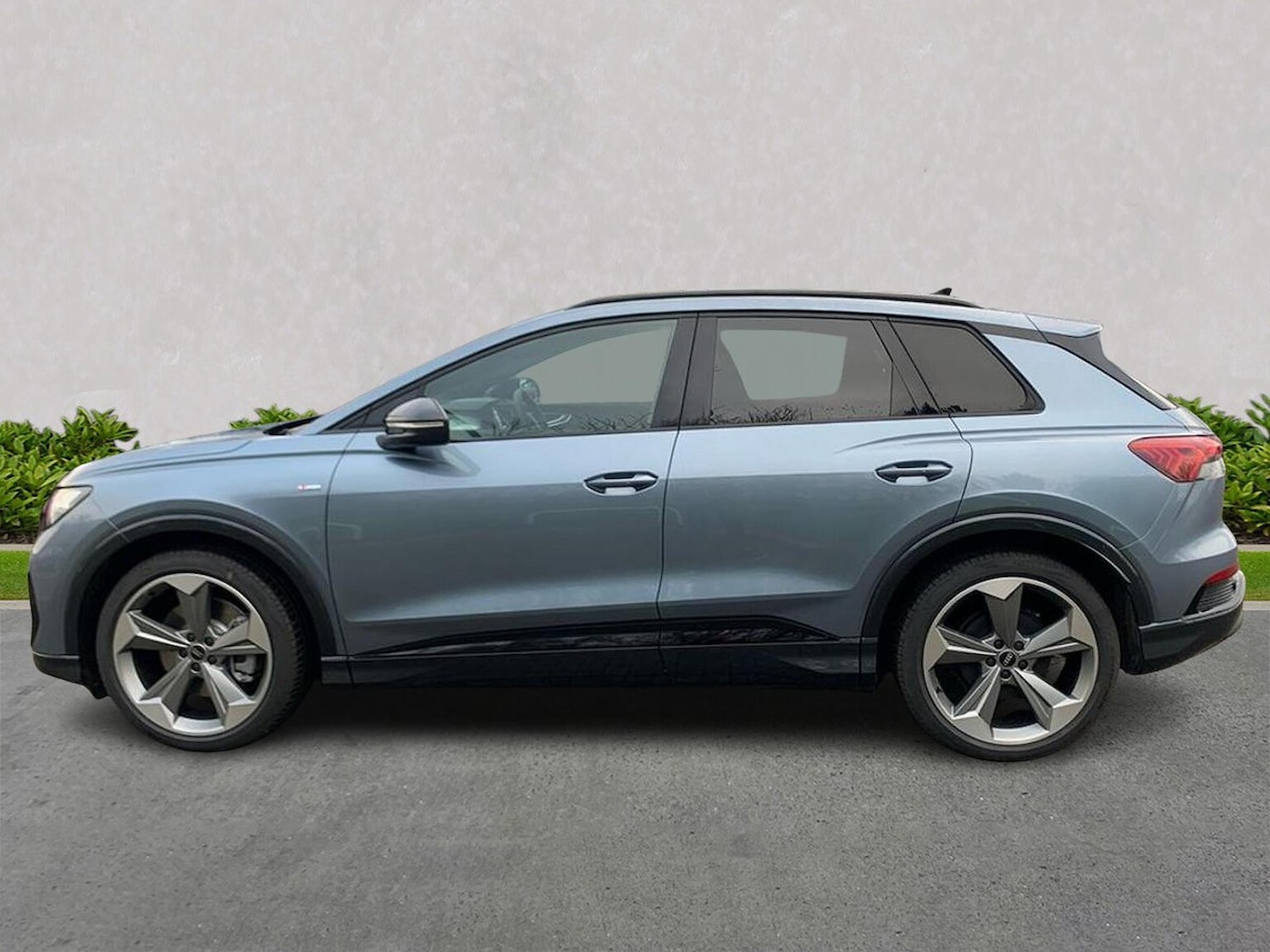 Used Audi Q4 e-tron 2025 for sale - 78107985: Photo 21