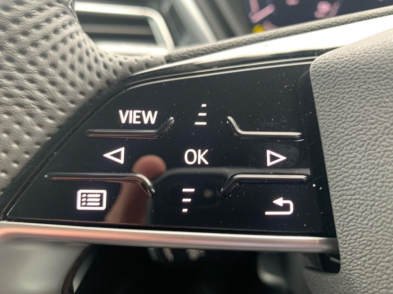 Used Audi Q4 e-tron 2025 for sale - 76637749: Photo 27