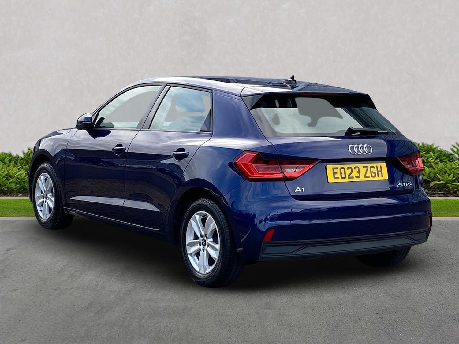 Used Audi A1 2023 for sale - 76741194: Photo 2