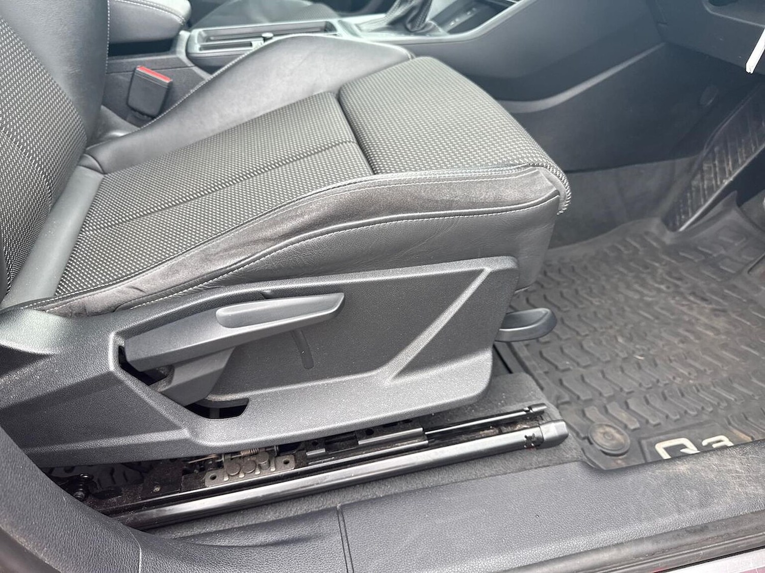 Used Audi Q3 2021 for sale - 76741181: Photo 30