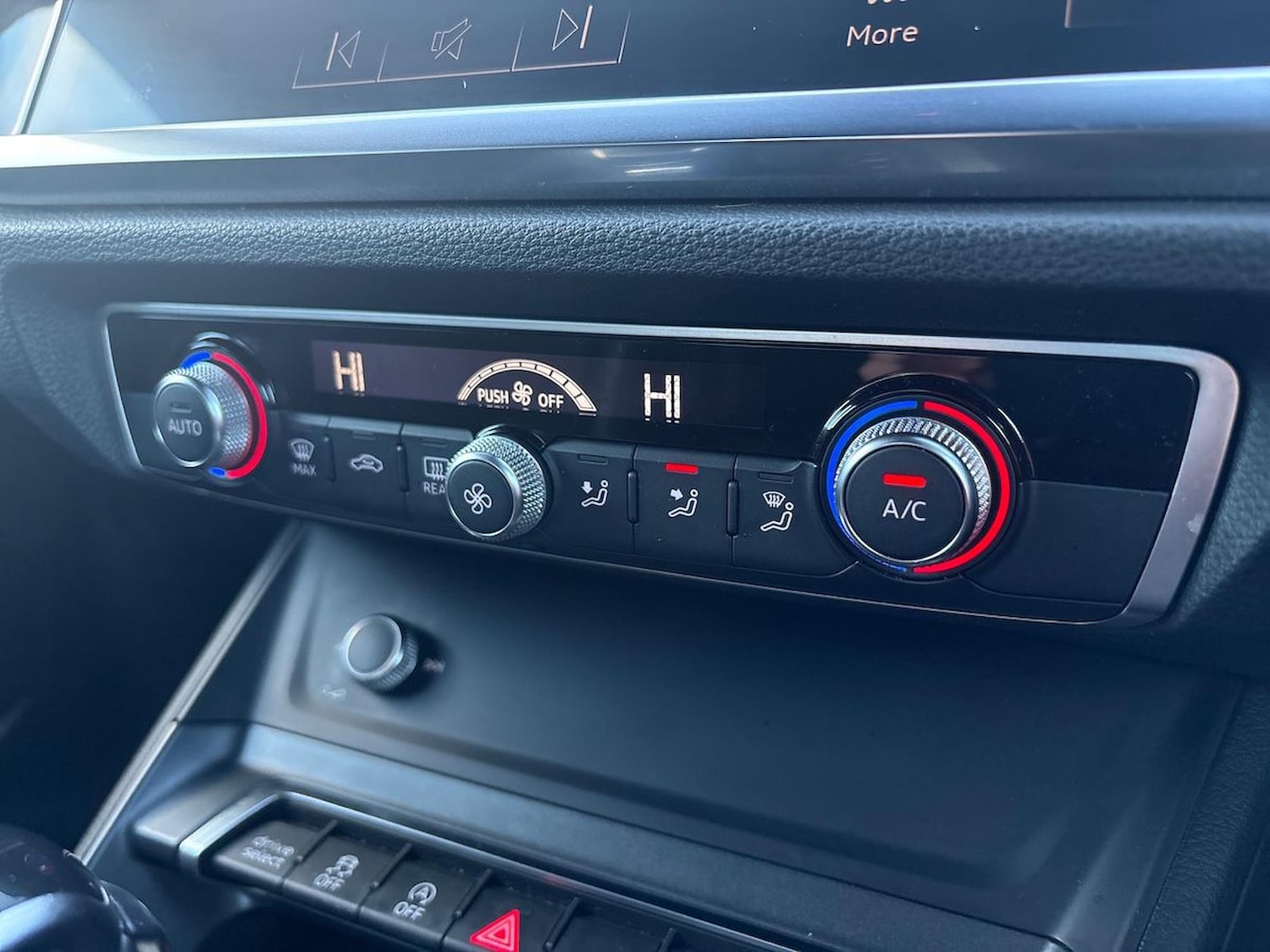 Used Audi Q3 2019 for sale - 76741179: Photo 12