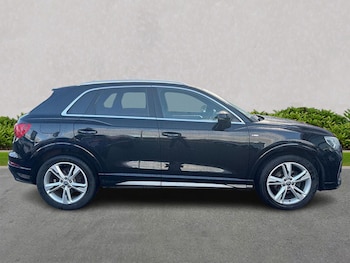 Used Audi Q3 2019 for sale - 76741179: Photo