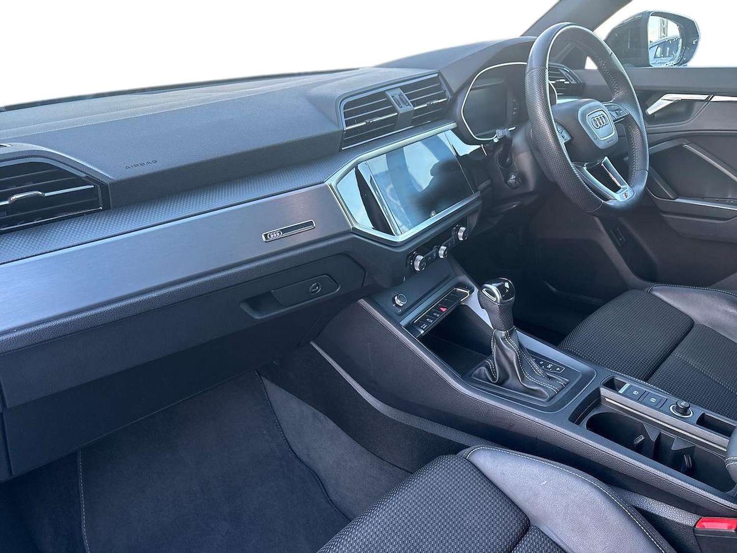 Used Audi Q3 2019 for sale - 76741179: Photo 7