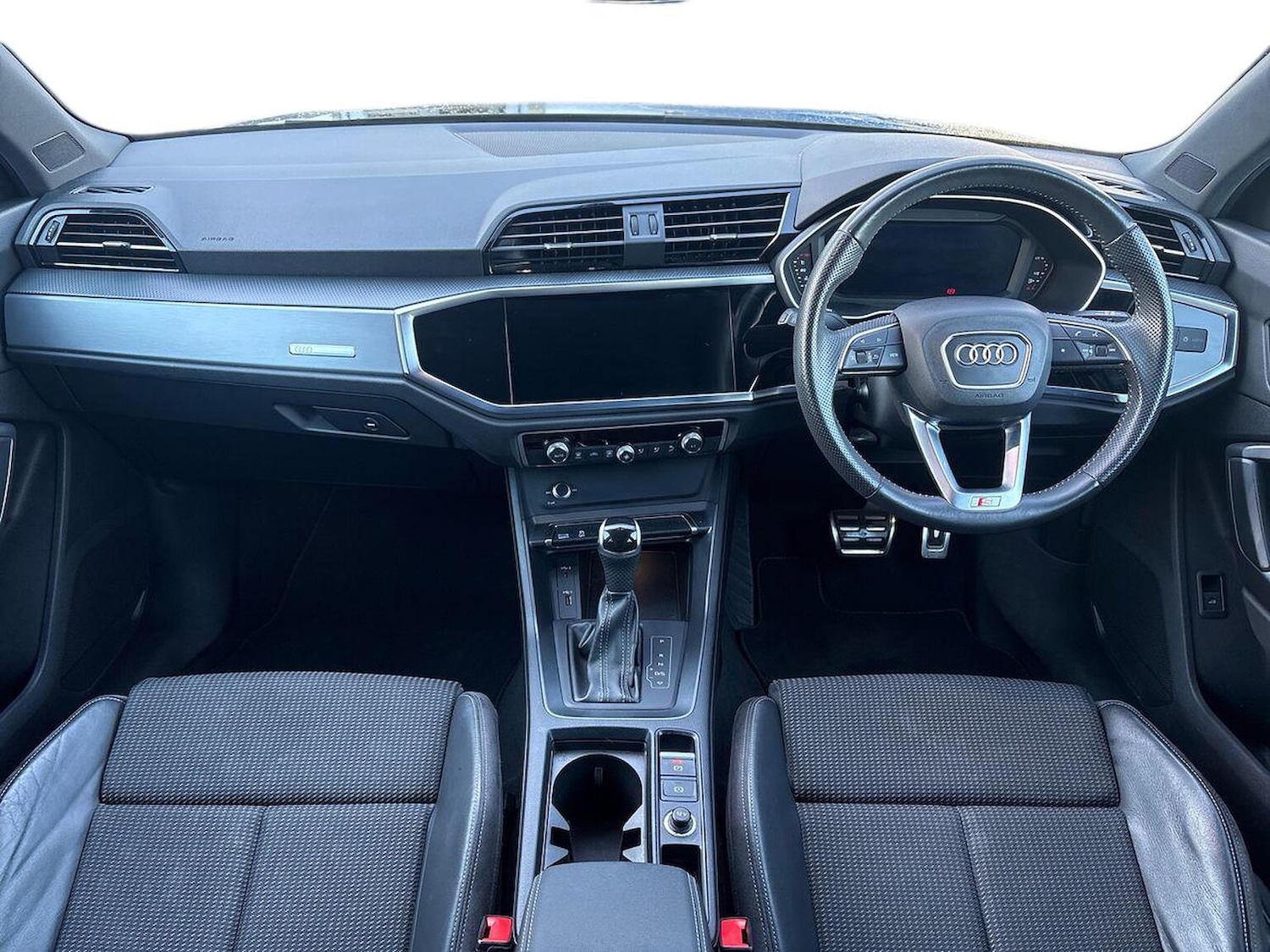 Used Audi Q3 2019 for sale - 76741179: Photo 8