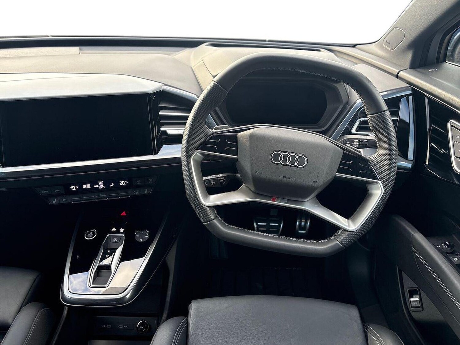 Used Audi Q4 e-tron 2024 for sale - 78192671: Photo 11