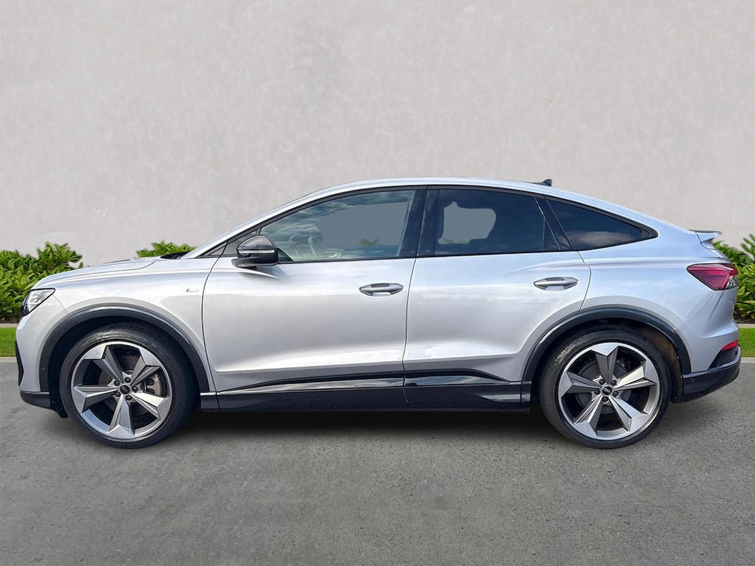 Used Audi Q4 e-tron 2024 for sale - 78192671: Photo 21