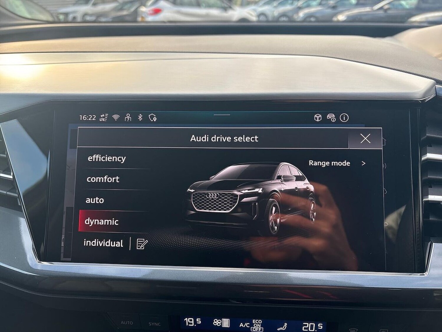 Used Audi Q4 e-tron 2024 for sale - 78192671: Photo 27