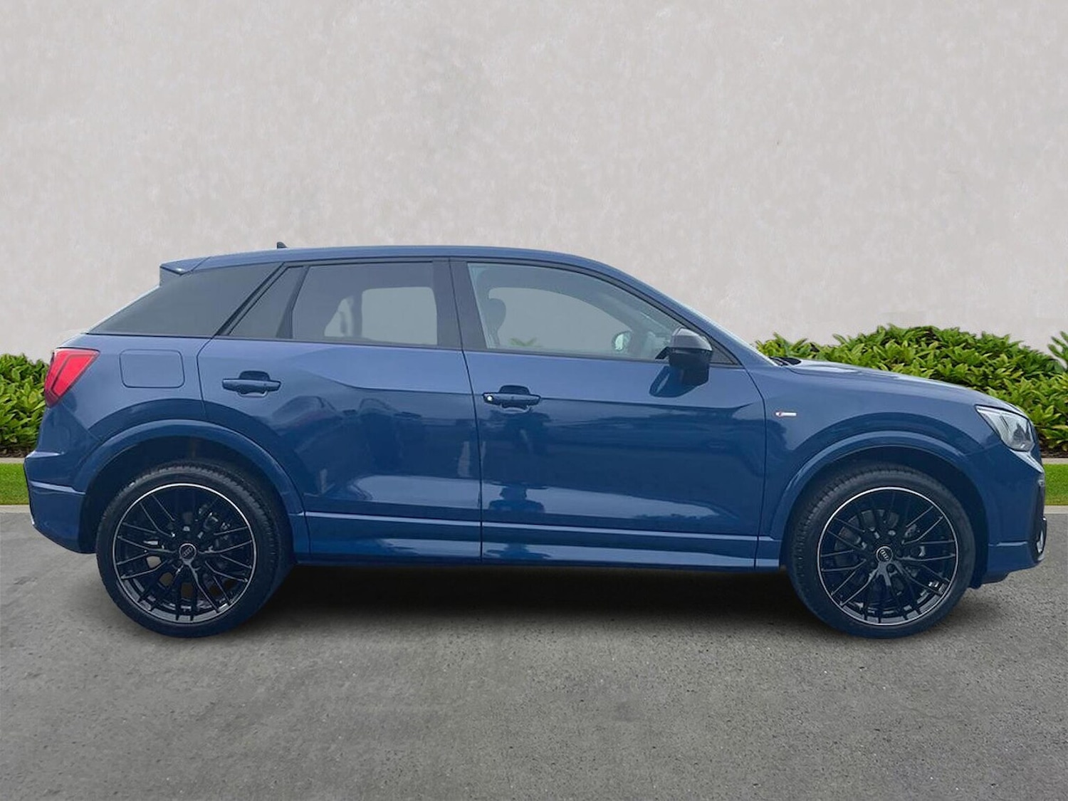 Used Audi Q2 2025 for sale - 76374343: Photo 3