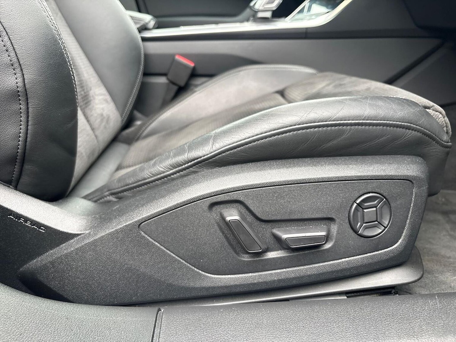 Used Audi A6 2021 for sale - 76134171: Photo 30