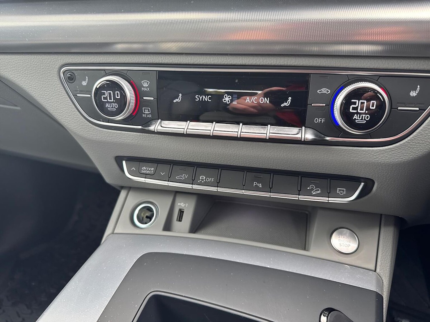 Used Audi Q5 2023 for sale - 76741199: Photo 32