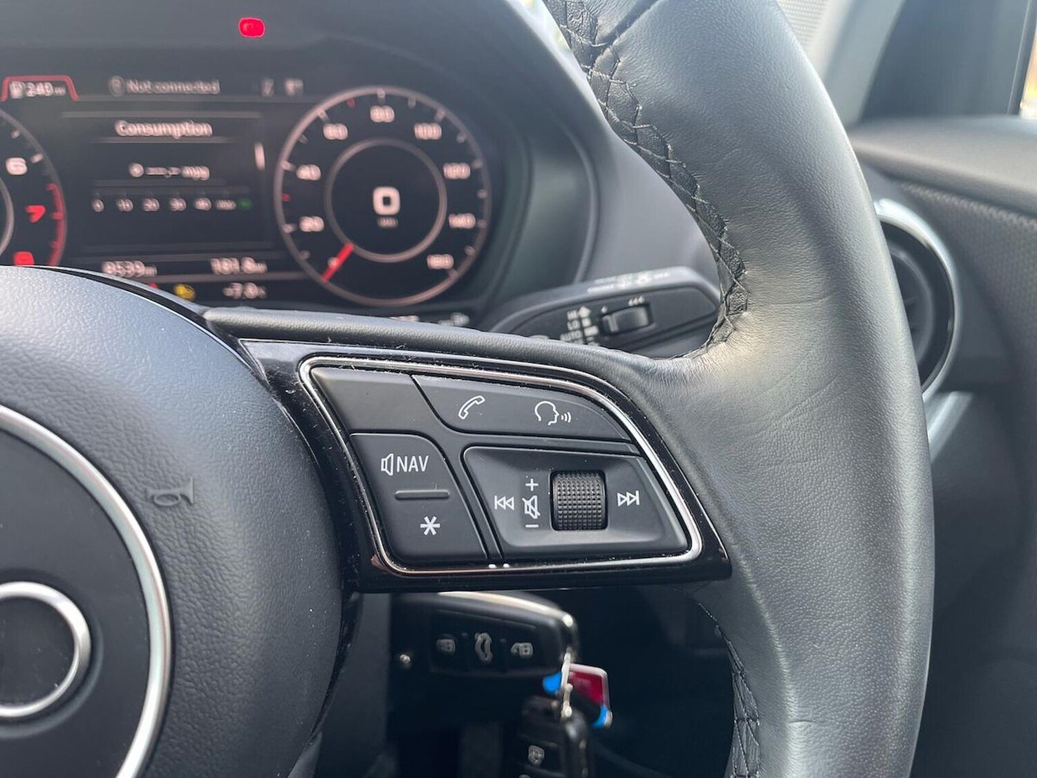 Used Audi Q2 2023 for sale - 77488877: Photo 26