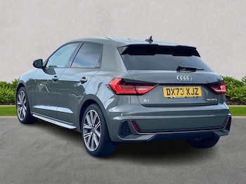 Used Audi A1 2023 for sale - 76114317: Photo 2