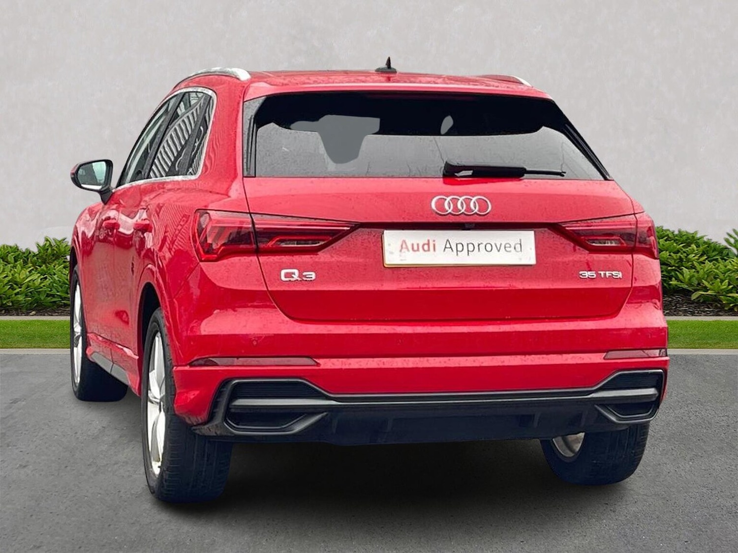 Used Audi Q3 2022 for sale - 76134174: Photo 2