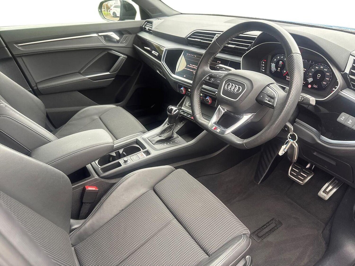 Used Audi Q3 2023 for sale - 78192691: Photo 17