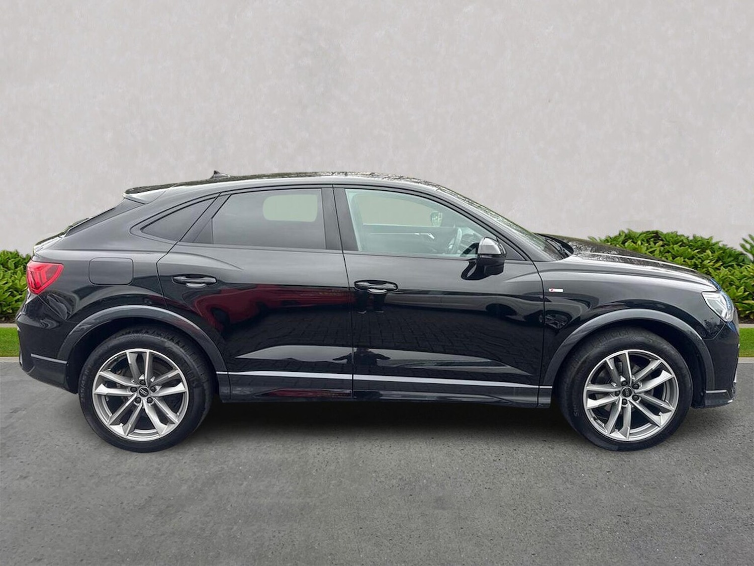 Used Audi Q3 2023 for sale - 78192691: Photo 5