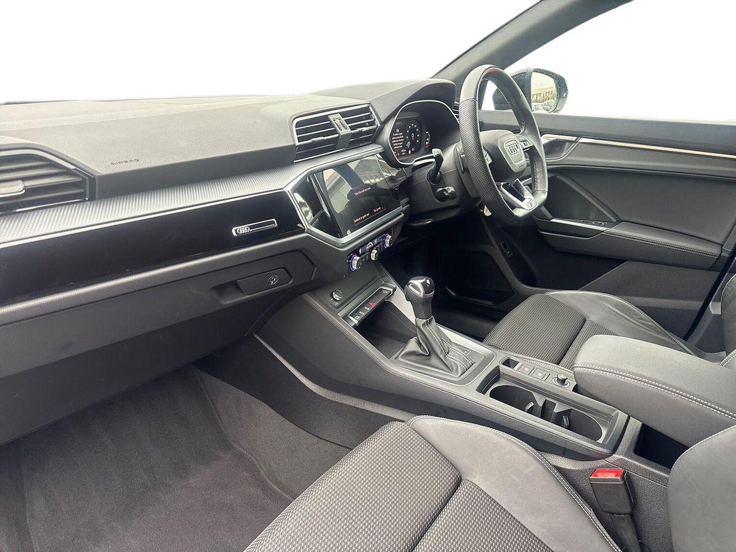 Used Audi Q3 2023 for sale - 78192691: Photo 9