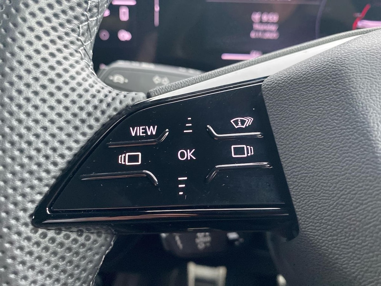 Used Audi Q6 e-tron 2025 for sale - 78192877: Photo 28