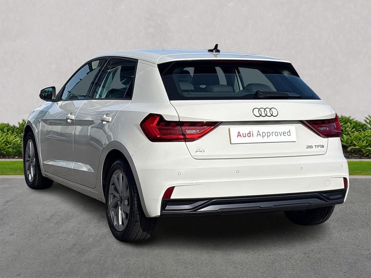 Used Audi A1 2023 for sale - 78192785: Photo 2